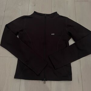437 curve jacket